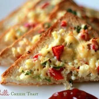 Chilli Cheese Toast With Twist