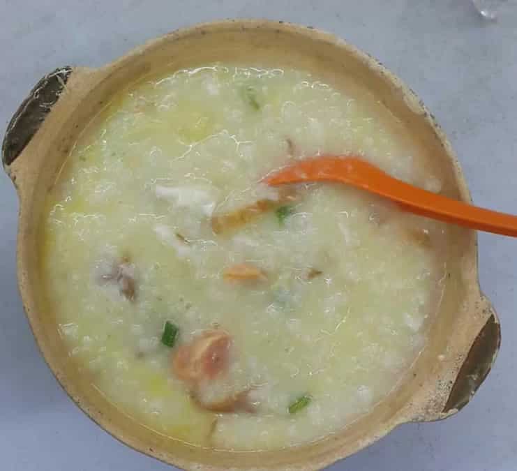 Chinese chicken congee(chicken rice porridge)