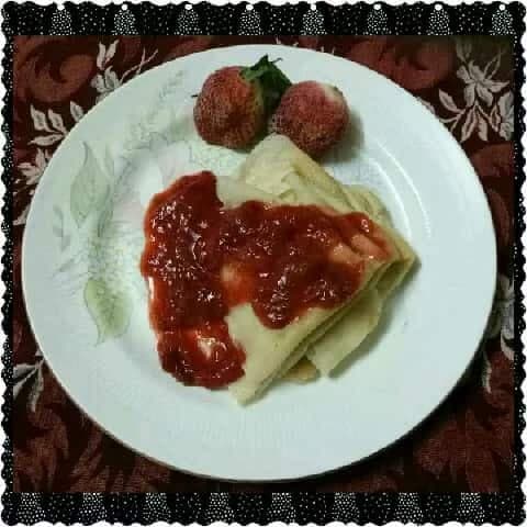 Crepes With Strawberry Compote