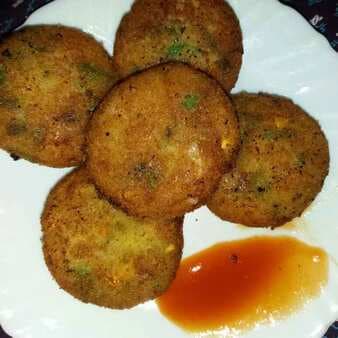 Crispy Cutlet From Leftover Rice And Aloo Sabji