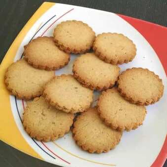 Crunchy Wheat Jeera Cookies