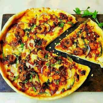 Daab Chingri Naan Pizza