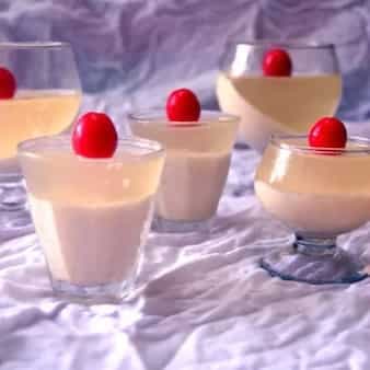 Double layered tender coconut pudding
