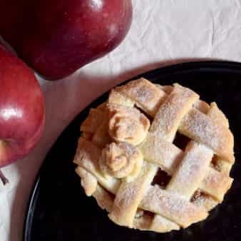 Easy homemade apple pie recipe