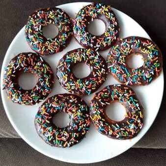 Eggless chocolate donuts