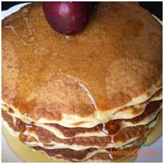 Eggless pancake with honey drizzle