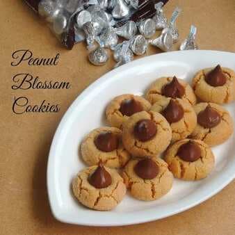 Eggless peanut blossom cookies