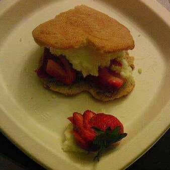 Eggless Strawberry Shortcake