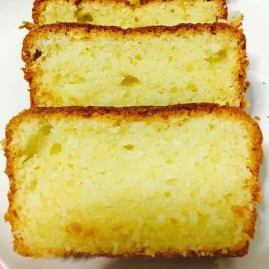 Eggless Vanilla Sponge Slice Cake