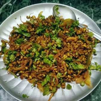Fried moong sprouts