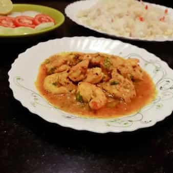 Goan coconut prawn curry