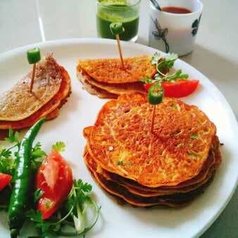 Gujarati sour and sweet pancakes/meetha and khara pudla