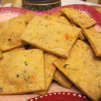Healthy diwali treats:baked wholewheat mathri