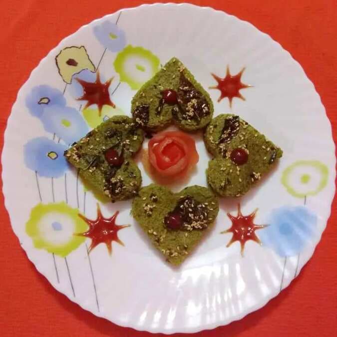 Healthy Sprouted Mung Dhokla
