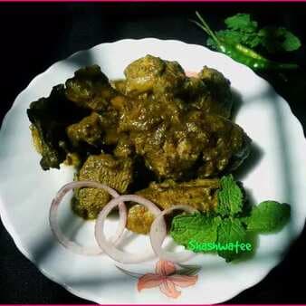 Hyderabadi Green Chicken