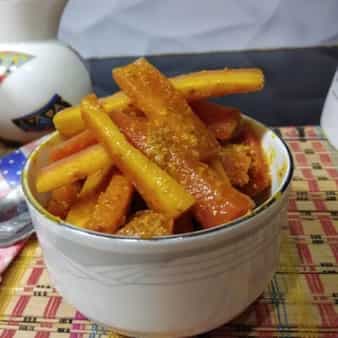 Instant Carrot Pickle In Punjabi Style