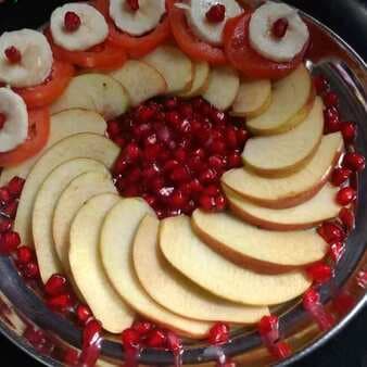 Khatta meetha fruit salad