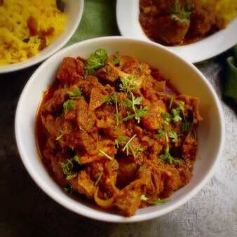 Kosa mangsho/bengali spicy mutton curry