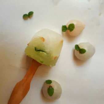 Litchy and cucumber popsicle