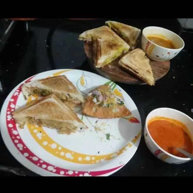 Madrasi sandwich and samosa sandwich
