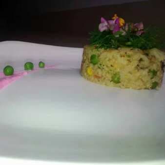 Makki porridge risotto with beetroot sauce