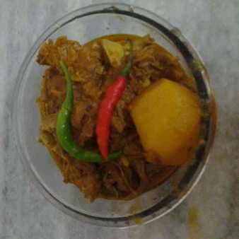 Mangso jhol (mutton curry)