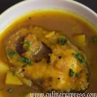 Masor tenga (tangy fish curry from assam)