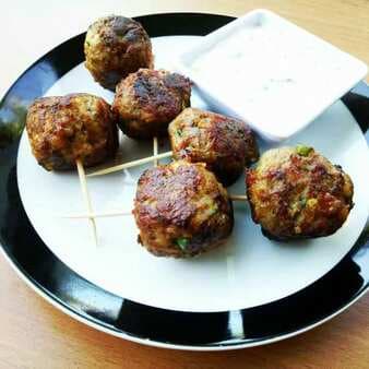 Moroccan lamb meat balls with minty yoghurt sauce