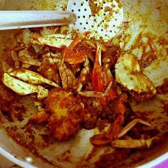 Nandu Milagu Varuval (Crab Pepper Fry)