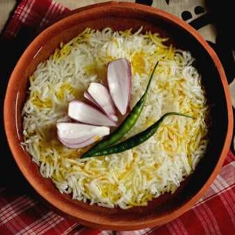 Panta Bhaat (Bengali-Style Fermented Rice)