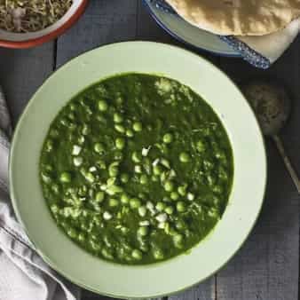 Peas spinach coconut curry