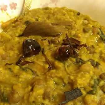 Plain oats khichdi with vegetables