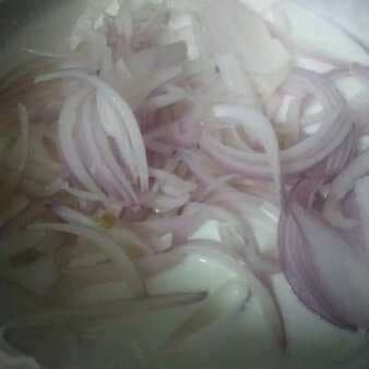 Pyaz ka raita (onion)