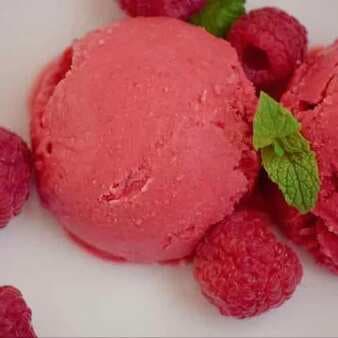 Raspberry yogurt sorbet