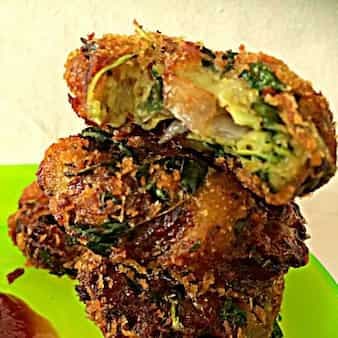 Raw banana and spinach cutlet
