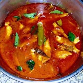 Red fish curry