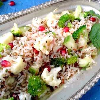 Red rice salad