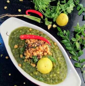 Sago and spinach khichdi