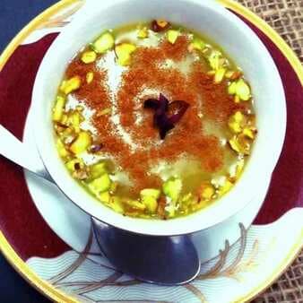 Sholeh zard/persian saffron rice pudding