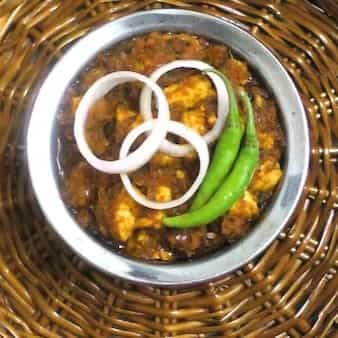 Simple paneer masala curry