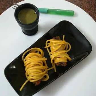 Spaghetti Minty Seekh Rolls