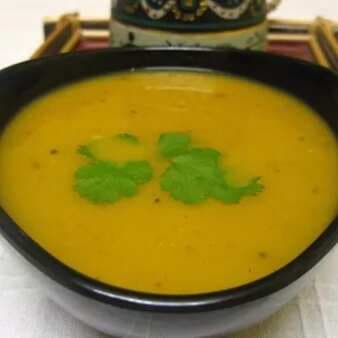 Spicy oven roasted pumpkin and carrot soup