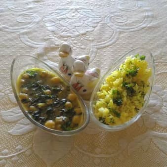 Spinach Chickpeas Curry And Lemon Rice