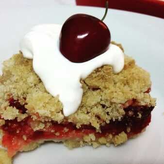 Strawberry and cherry crumble