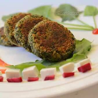 Tasty and healthy spinach tikki