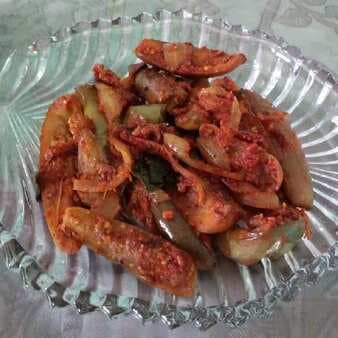 Vankaya Podi Kura (Spicy Brinjal Curry)