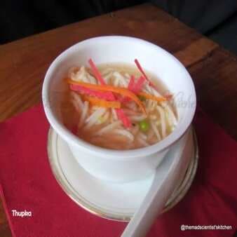 Vegetable thukpa ~ a delicious vegetarian noodle soup