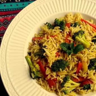 Vegetarian broccoli rice