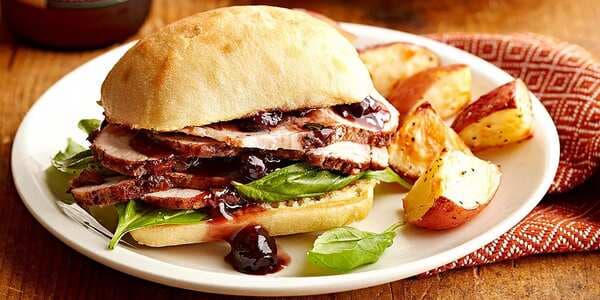 Braised Pork Sandwiches With Berry-Basil Sauce