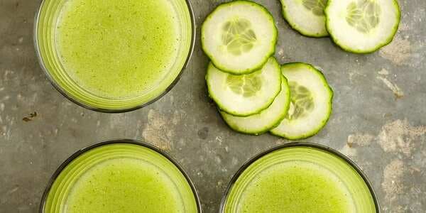 Cucumber-Mint Hydration Smoothies